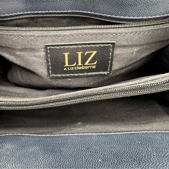 Vintage Liz Claiborne Purse Navy with Gold Hardware - Picture 9 of 9